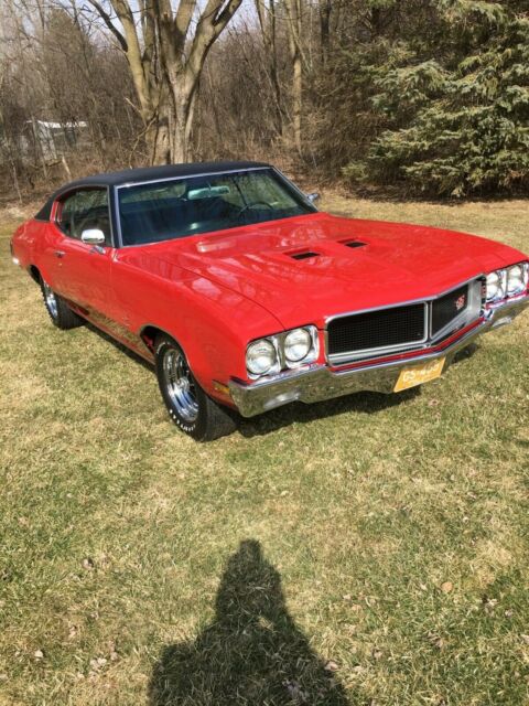 1970 Buick GS 455 (Red/Brown & beige)