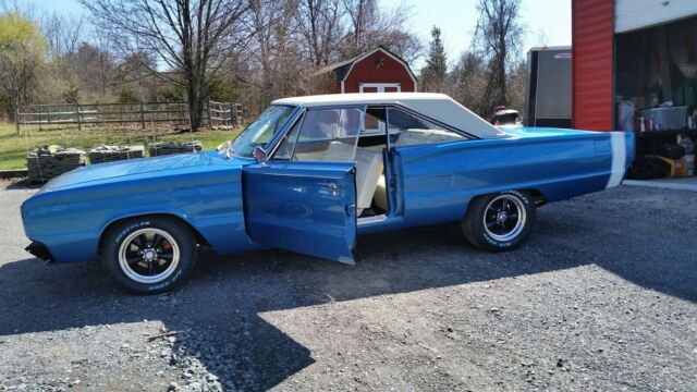 1967 Dodge Coronet (Blue/White)