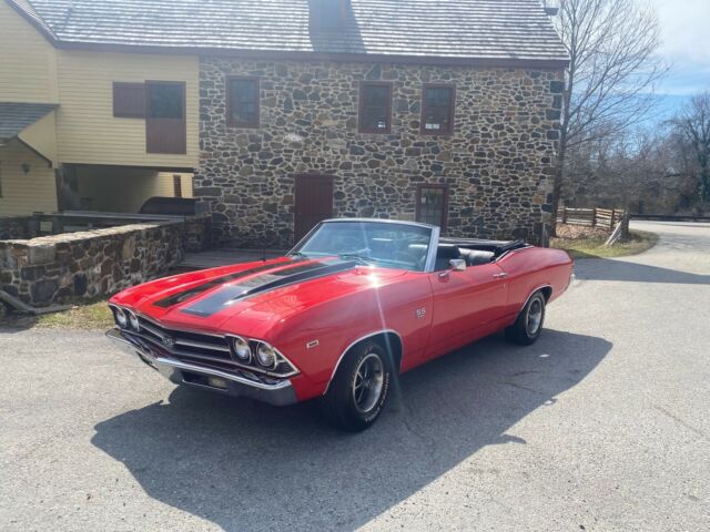 1969 Chevrolet Chevelle (Red/Brown)