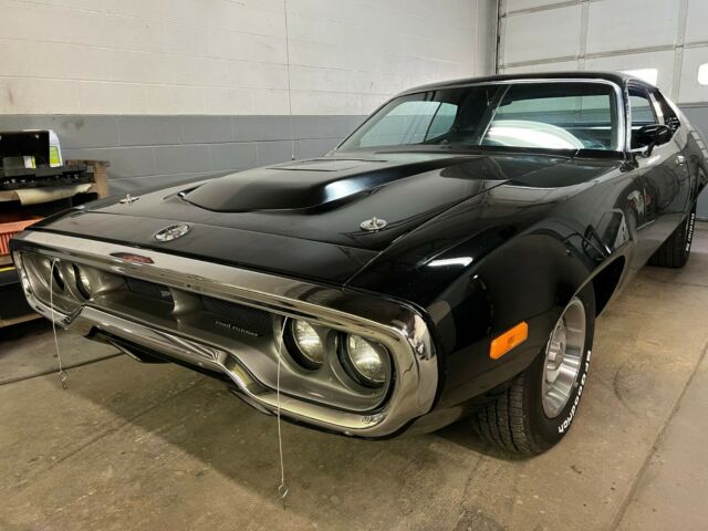 1972 Plymouth Road Runner (Blue/iVORY)