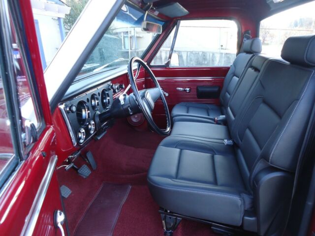 1969 Chevrolet C20 Pickup (Burgundy/Red)