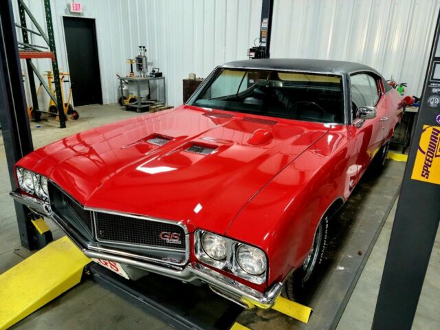 1970 Buick GS 455 (Red/Black)