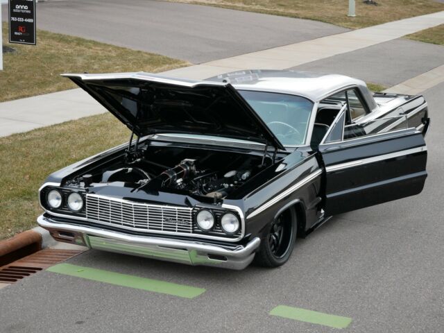 1964 Chevrolet Impala (Black/Black)