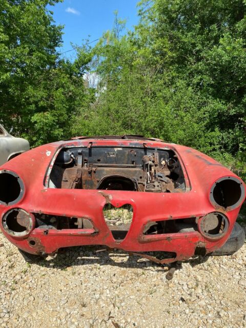1963 Alfa Romeo Spider 2600 (Red/Gray)