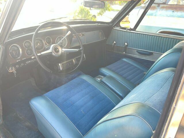 1962 Studebaker Gran Turismo (Blue/Blue)