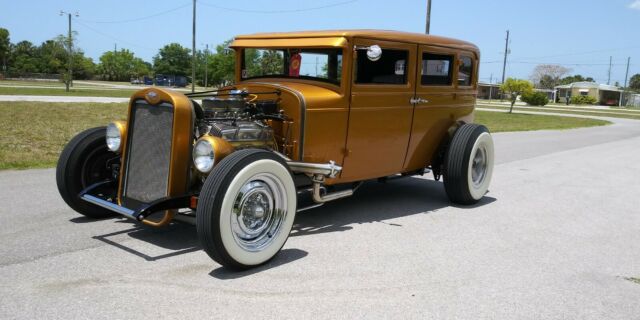 1928 Chevrolet 1928 Street Rod (Riverside Red/Black)