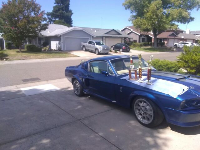 1967 Ford Mustang GT 500 (Blue/Black)