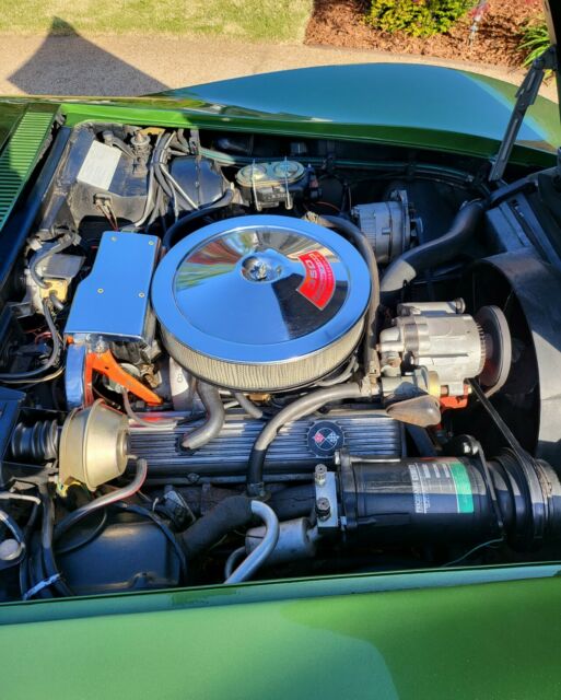 1972 Chevrolet Corvette (Green/Tan)