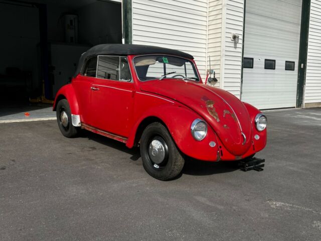 1967 Volkswagen Beetle - Classic (Black/Red)