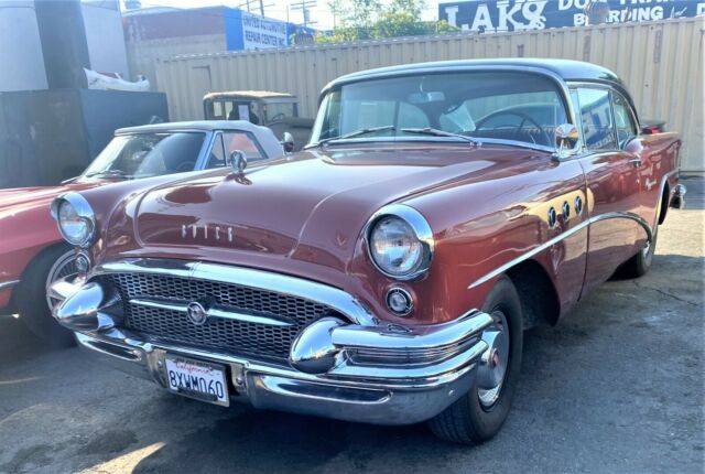 1955 Buick Special Riviera (Titian Red/Black)