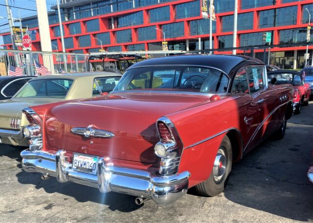 1955 Buick Special Riviera (Titian Red/Black)