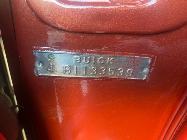 1955 Buick Special Riviera (Titian Red/Black)