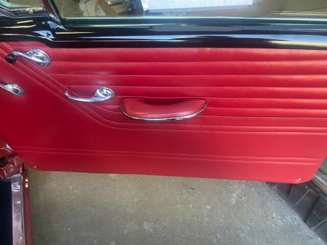 1955 Buick Special Riviera (Titian Red/Black)