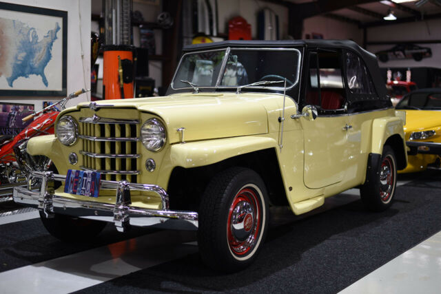1950 Willys Tempest (Yellow/Black)