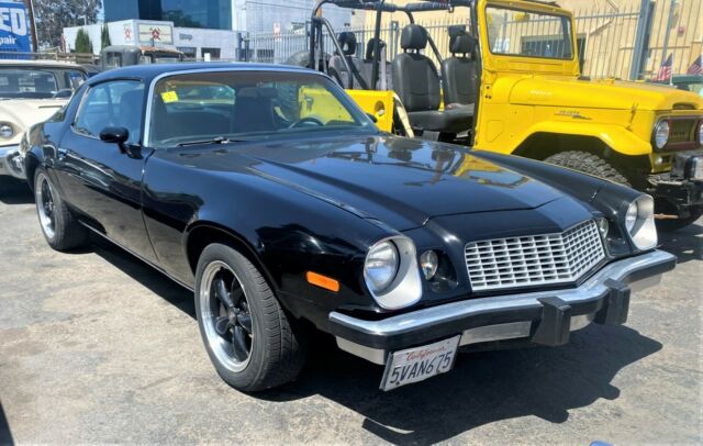 1976 Chevrolet Camaro (Black/Black)