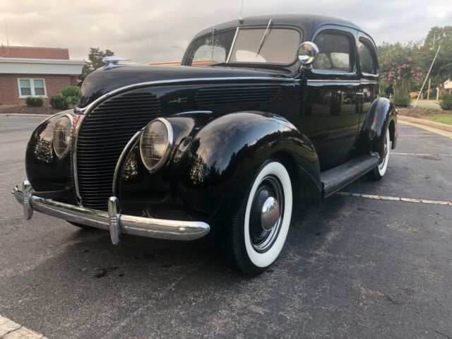 1938 Ford 81A (Black/Blue)