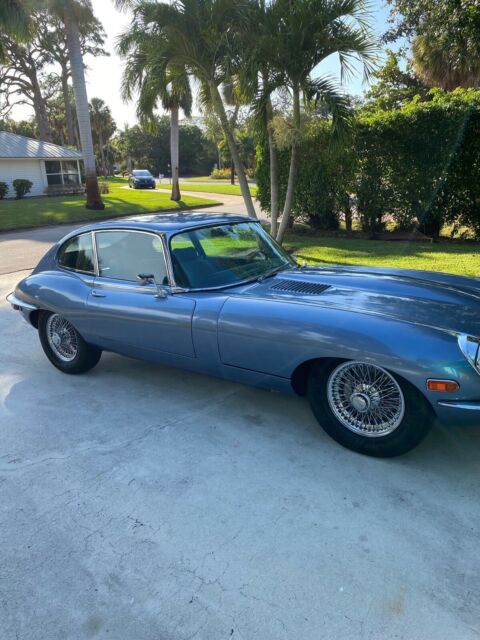 1969 Jaguar E-Type XK-E (Blue/Gray)