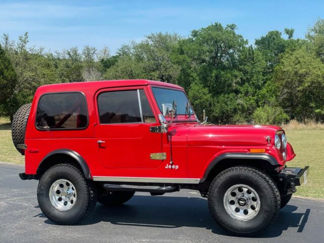 1980 Jeep CJ (Red/Tan)