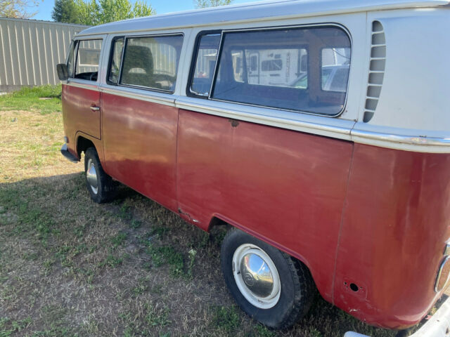 1970 Volkswagen Bus/Vanagon (Red/other)
