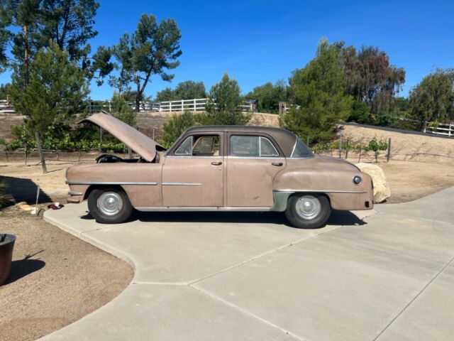 1951 Chrysler Saratoga (Tan/Tan)