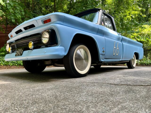 1966 Chevrolet C-10 (Blue/Tan)