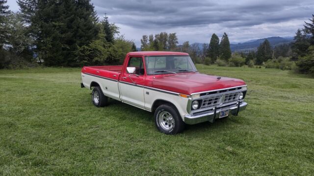 1976 Ford F-150 (Red/Red)