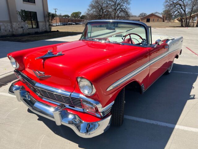 1956 Chevrolet Bel Air/150/210 (Red/Red)