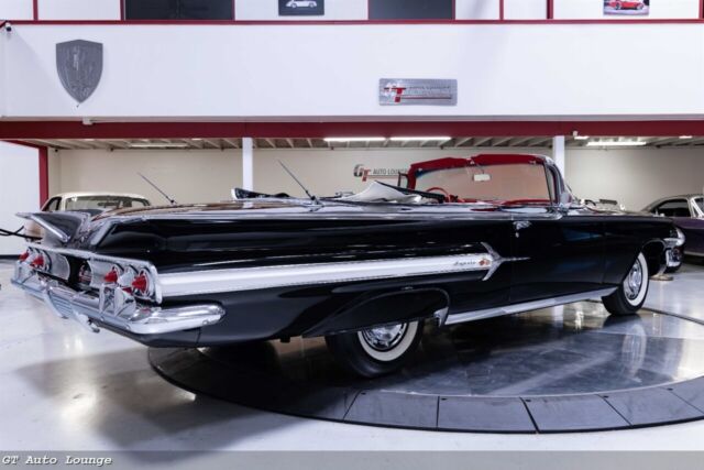 1960 Chevrolet Impala (Black/Red)