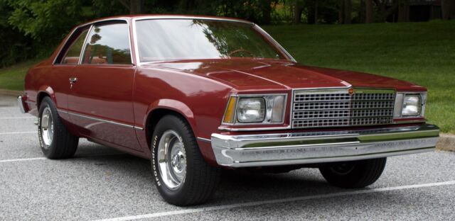 1979 Chevrolet Malibu (Red/Red)