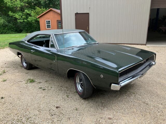 1968 Dodge Charger (Green/Green)