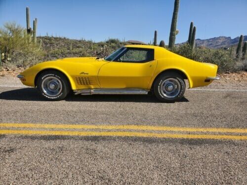 1972 Chevrolet Corvette (Yellow/Gray)