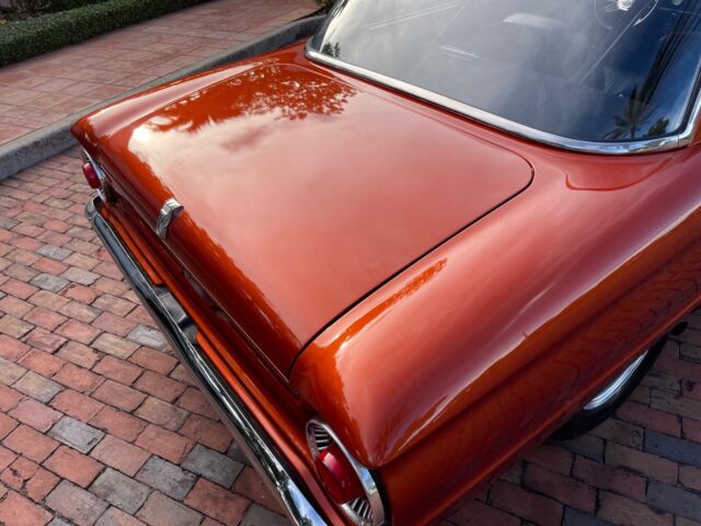 1962 Ford Falcon (Orange/Brown/Tan)