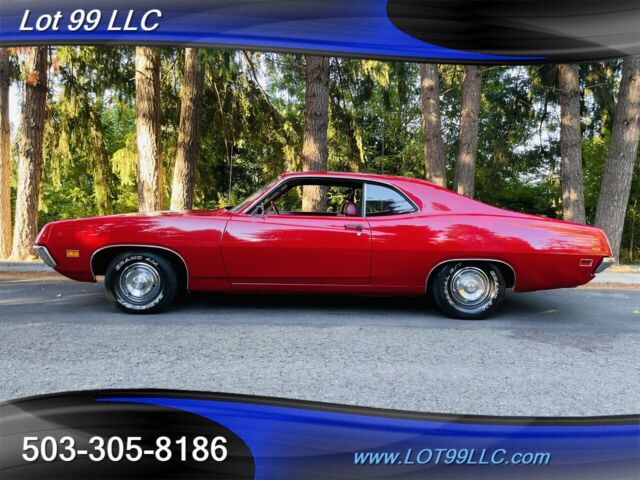 1970 Ford Torino (Red/Red)