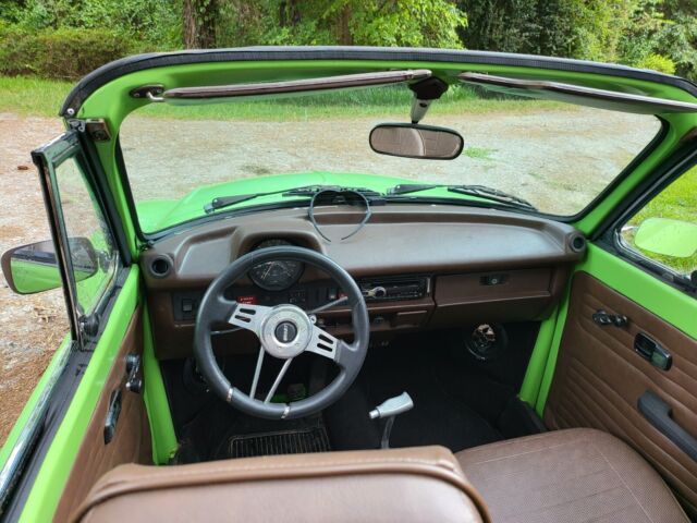 1978 Volkswagen Beetle - Classic (Green/Brown)