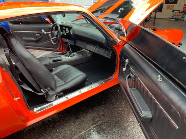 1971 Chevrolet Camaro (Orange/Black)